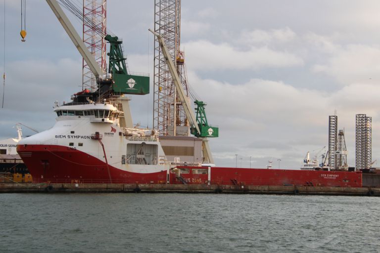 Siem Offshore nets deal for LNG-fueled Siem Symphony