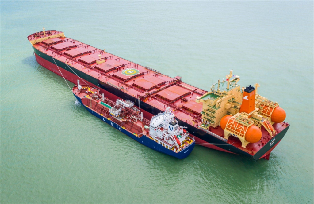 Peninsula Sets a Record in First LNG Bunker Deal - VesselFinder