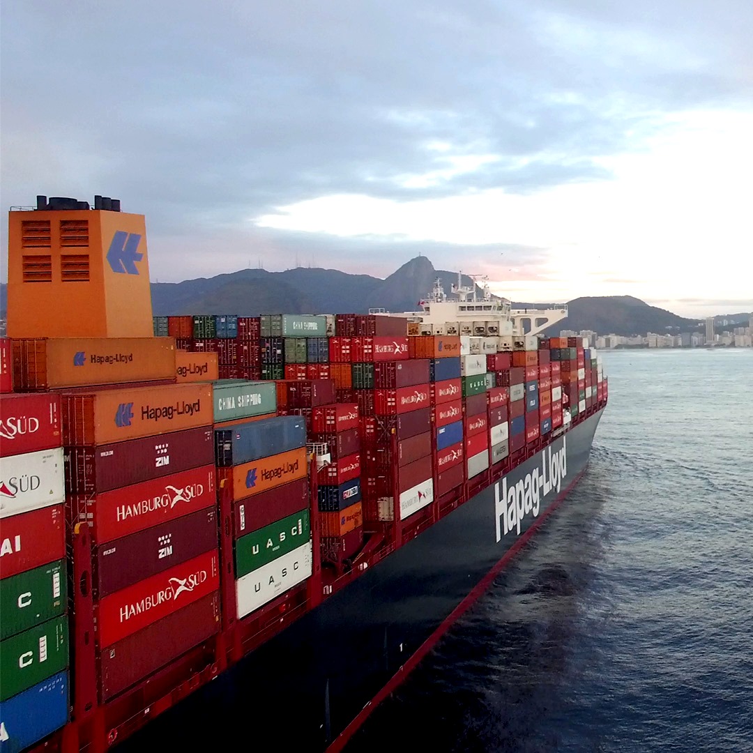 Hapag-Lloyd to provide full transparency on vessel arrivals - VesselFinder